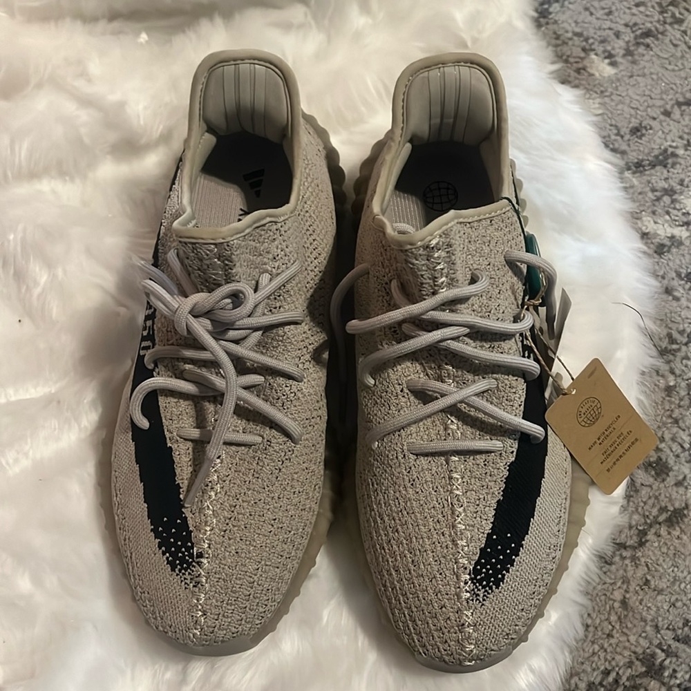 Yeezy boost 350 V2 slate 10.5 - Picture 6 of 8